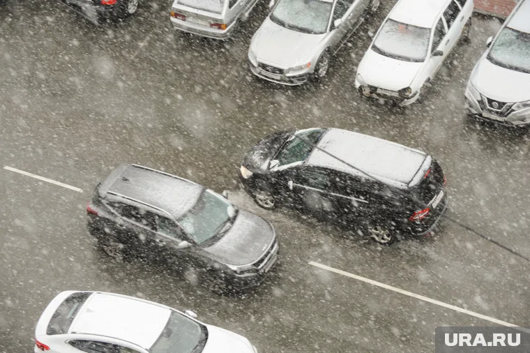 Автолюбителей призвали быть более внимательными на дорогах