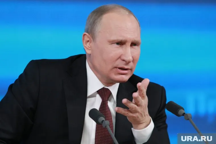 Путин приказал Шойгу начать вывод основных сил РФ из Сирии с 15 марта