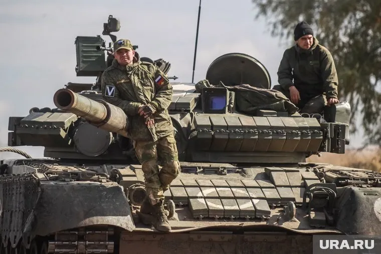 По мнению эксперта центра Карнеги, тактика Суровикина в ходе СВО исключает глубокие прорывы ВСУ