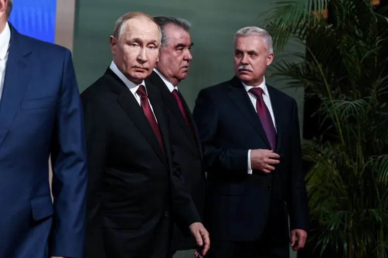 Владимир Путин на саммите ОДКБ в Ереване. Армения, Ереван