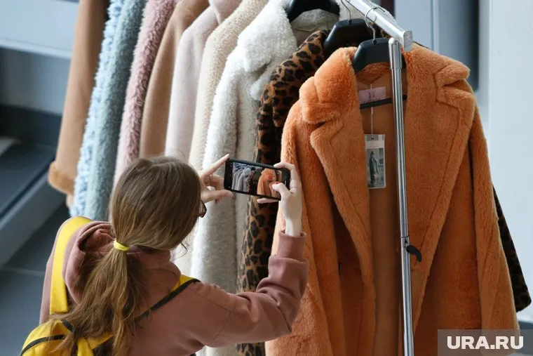 Свердловские предприятия пожаловались на острую нехватку работников швейного отдела