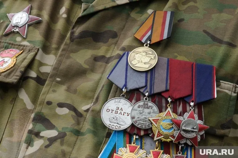 Госдума хочет в первом чтении принять законопроект о вручении бойцам в Курской области статуса ветерана СВО