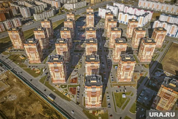 С высоты микрорайон кажется не таким скучным