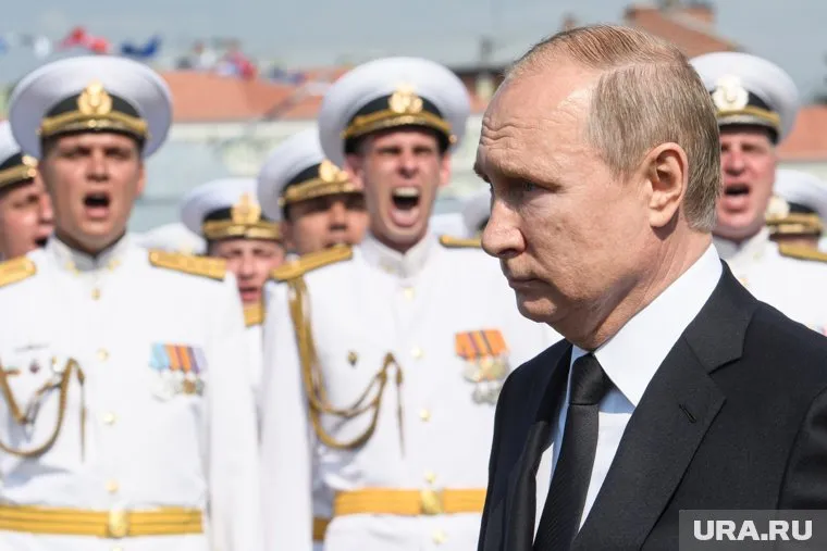 Владимир Путин резко увеличивает количество военных кораблей