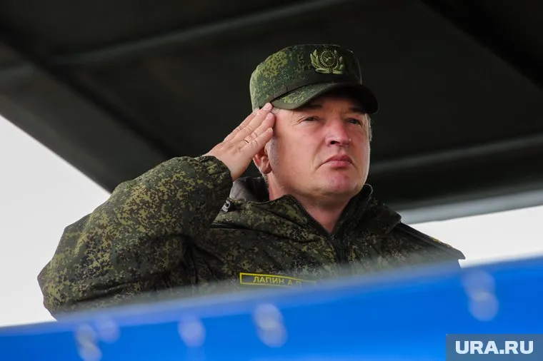 Александр Лапин (на фото) доложил Владимиру Путину о ситуации на фронте