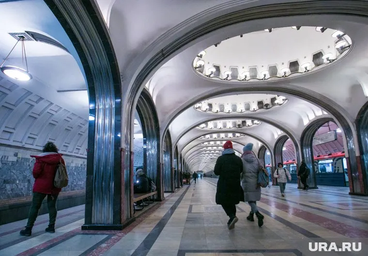 В Сибири планировалось запустить три метрополитена — в Новосибирске, Омске и Красноярске, но на последние не оказалось денег