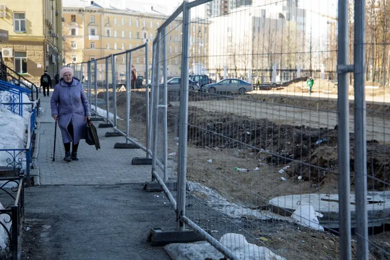 Трещины в доме ул.Революции 38. Пермь