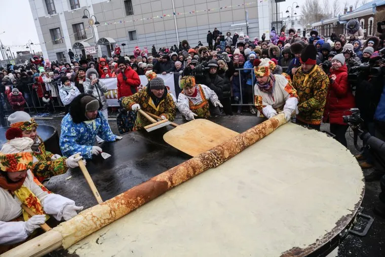 Масленица. Ялуторовск, блины, масленица