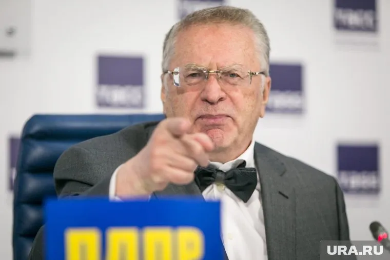 Владимир Жириновский разозлился на московских синоптиков из-за дождя - однозначно!