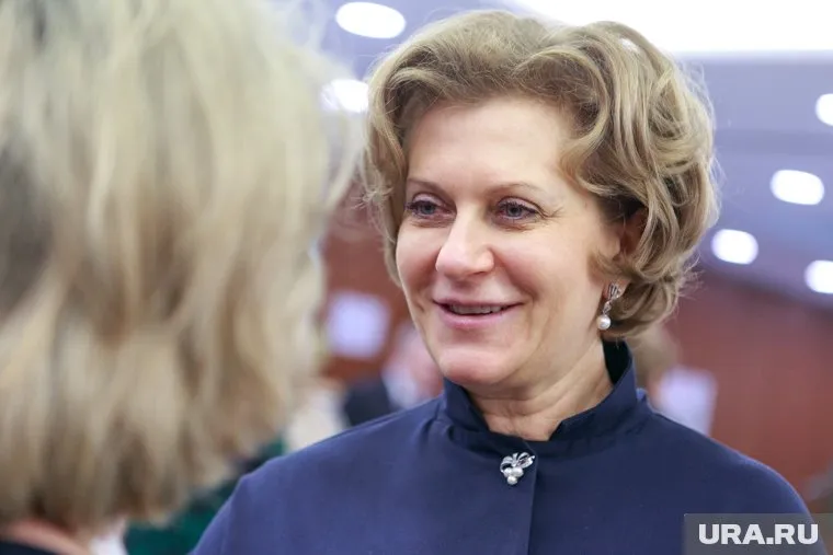 Анна Попова призвала вакцинироваться как можно скорее