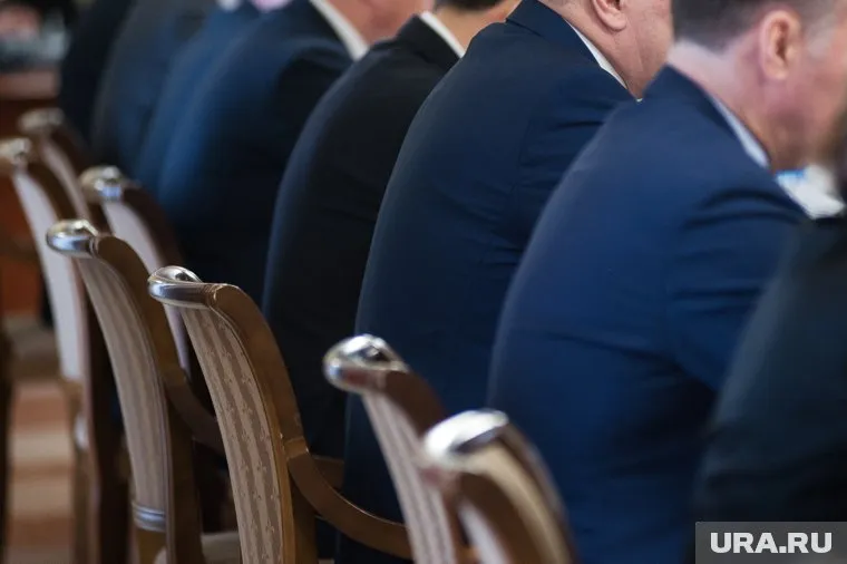 Семь человек поборются за место в департаменте дорожного хозяйства Ямала