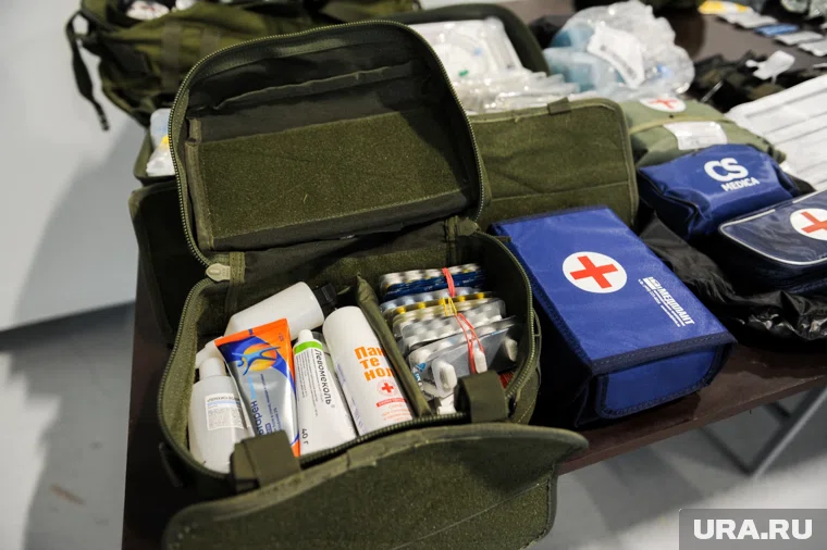 «Русская община» Тюмени помогает собирать медикаменты для участников СВО