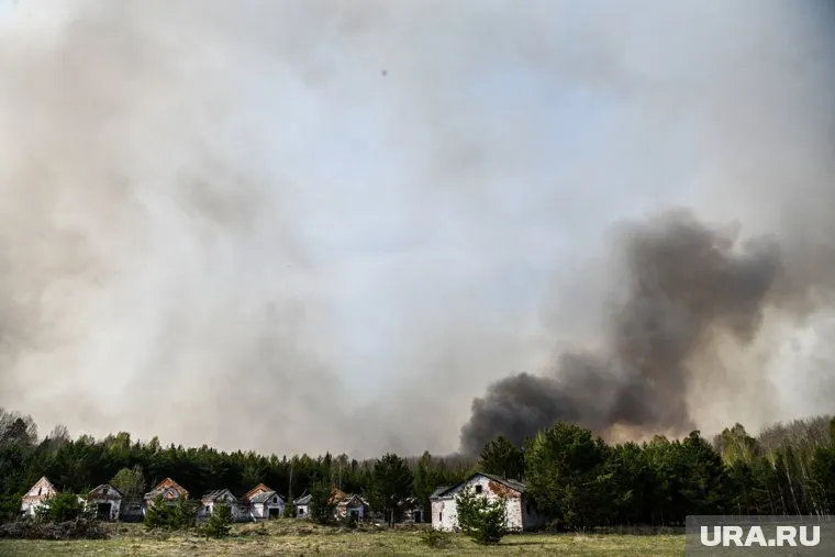 В ЯНАО на борьбу с пожарами прибудут специалисты из Тюмени, Иркутска и Архангельска