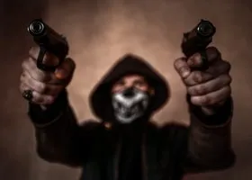 СК опроверг смерть девочки, раненной при стрельбе в Москве