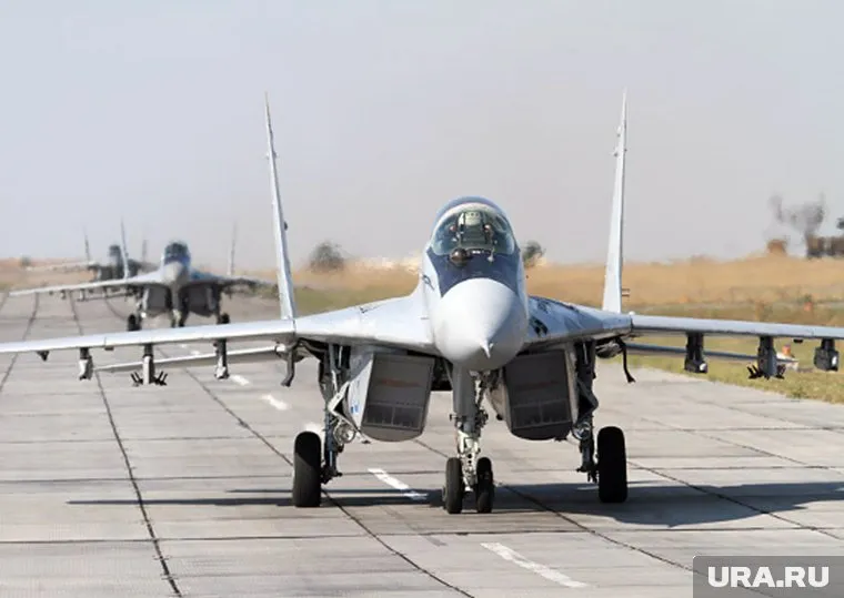 Первые четыре МиГ-29 отправятся из Польши на Украину, заявил Анджей Дуда