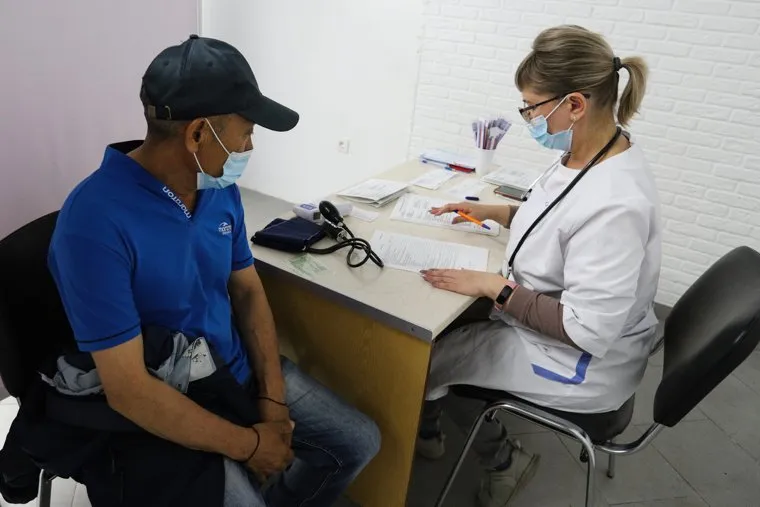 Прививочный пункт в ТЦ "ГиперСити". Курган