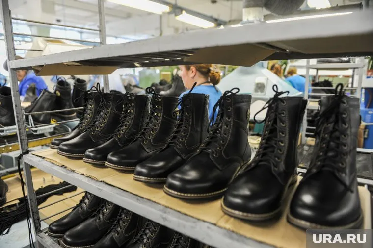 В Златоусте выставили на продажу обувную компанию