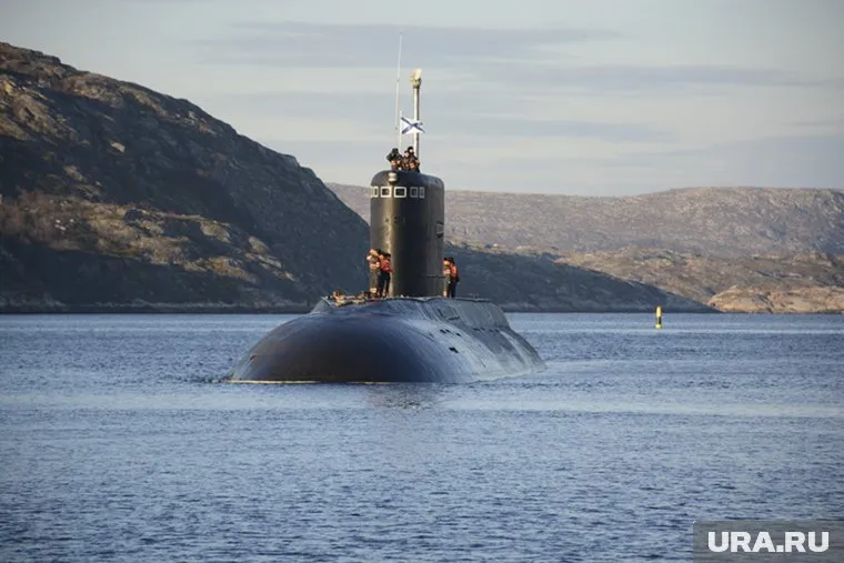 Британов рассказал, что подводные лодки регулярно патрулируют морское пространство