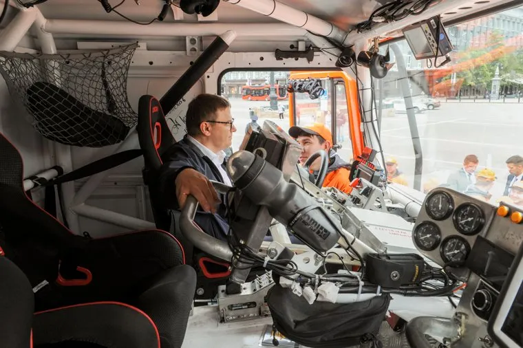 Алексей Текслер и команда УралАЗ, ралли Шелковый путь. Челябинск