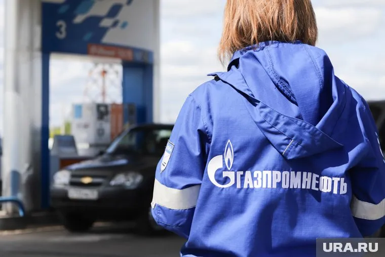 Цены подросли на три ходовых вида топлива одной из сетей АЗС