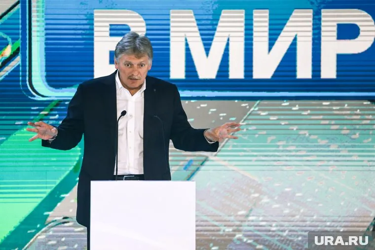 Иск украинского олигарха Рината Ахметова к России бесперспективен, дал понять пресс-секретарь президента РФ Дмитрий Песков