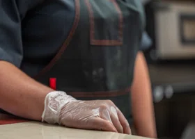 Аналитики назвали профессии в ХМАО, где острый кадровый дефицит