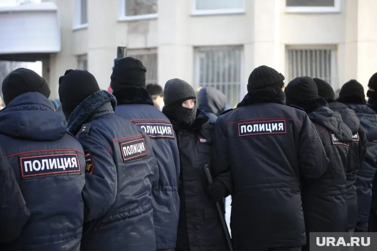 В состав ОПГ входили жители трех регионов, в том числе Челябинской и Курганской областей