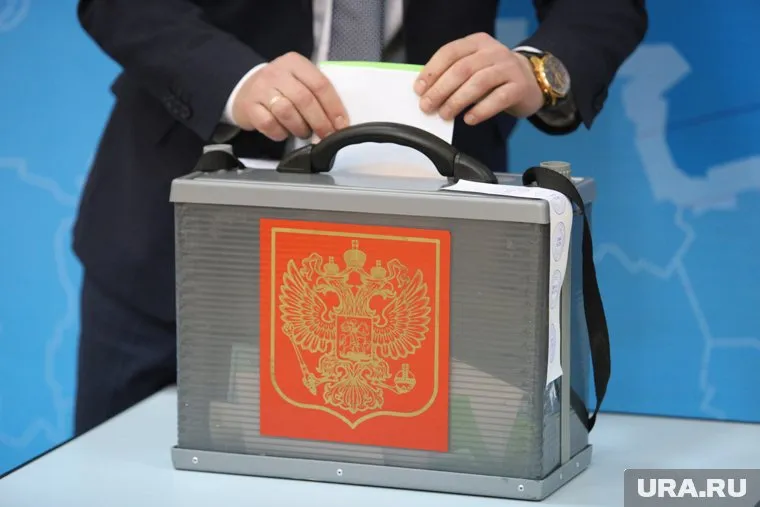 По итогам тайного голосования градоначальником Карабаша стал Станислав Афанасенко