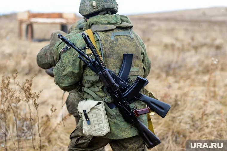 Вернется ли боец на фронт, решит позже военно-врачебная комиссия (архивное фото)