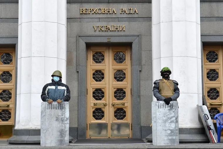 Верховная Рада в руках оппозиции. Майдан. Киев