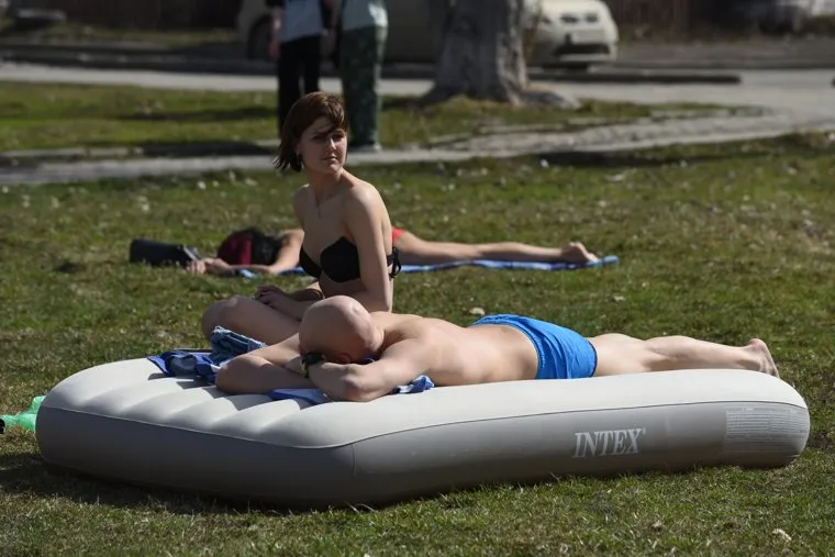 Самый жаркий день в апреле. Екатеринбург