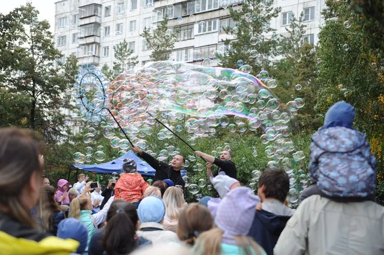 Текслер в сквере на красного урала необр