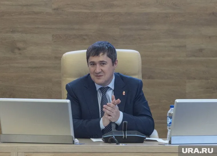 Также Дмитрий Махонин провел встречи с послами Беларуси и Турции