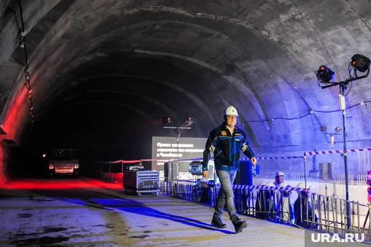 губернатор отметил, что в области продолжается масштабное обновление дорожной инфраструктуры.