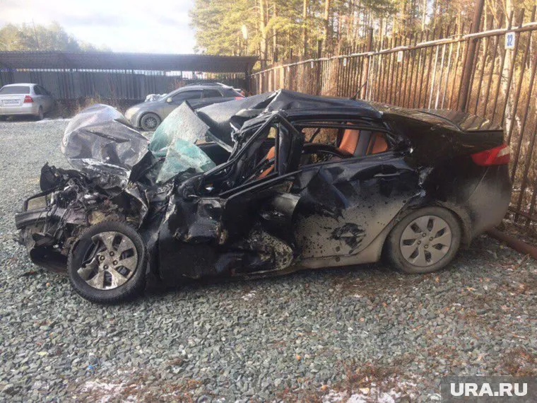 После аварии от KIA RIO осталась куча мятого железа