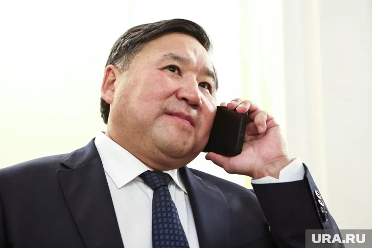 Глава Тувы Ховалыг перекрыл возможность соратникам депутата Госдумы избраться в Верховный Хурал