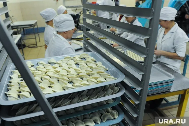 Ранее произведенную продукцию представляли, как свежевыпущенную