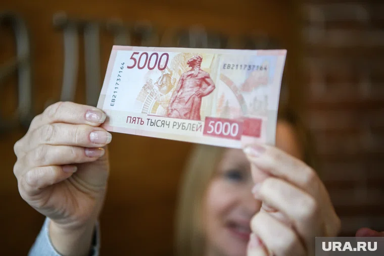 В правительстве отрабатывают концепцию «высоких зарплат»