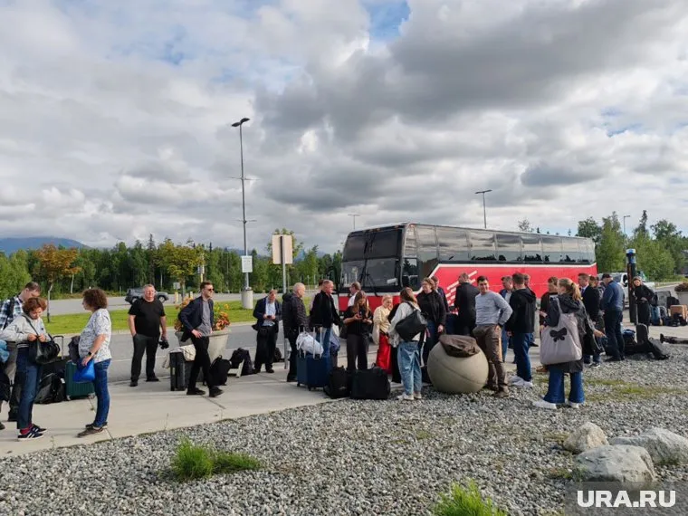 Российских журналистов разместят в спортивном центре на Аляске