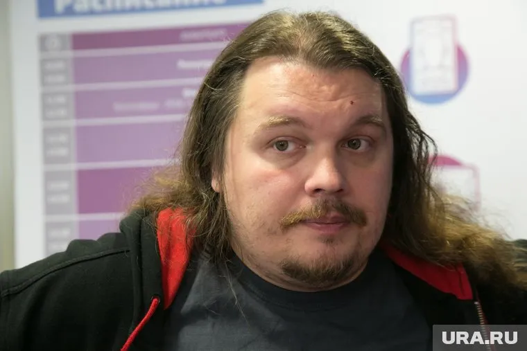 Основателем партии является один из создателей World of Tanks Вячеслав Макаров