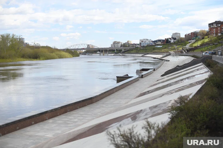 Открыть набережную планируют к концу октября