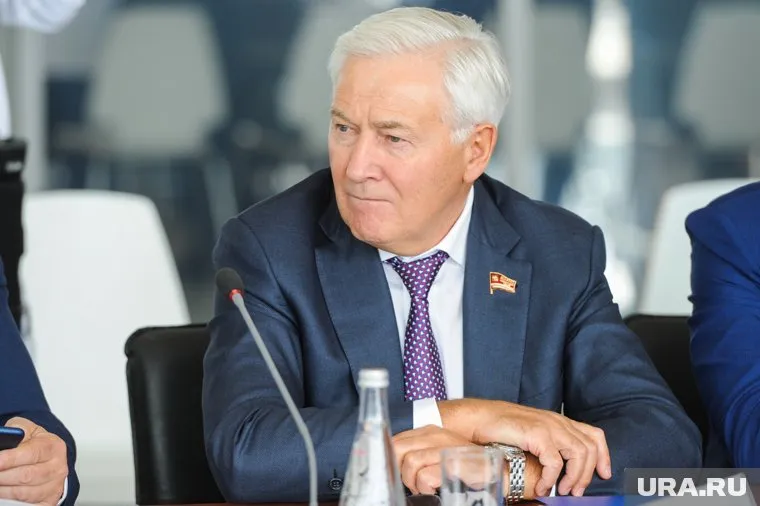 Карьер принадлежит семье депутата ЗСО Юрия Карликанова