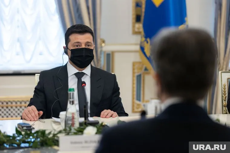 Зеленский попросил у западных стран военные самолеты