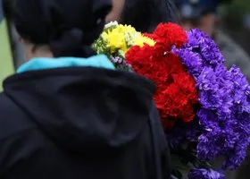 В Кировграде прощаются со зверски убитыми матерью и ее детьми