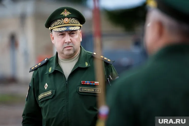 Сергей Суровикин не был в Москве, отметили источники из его окружения