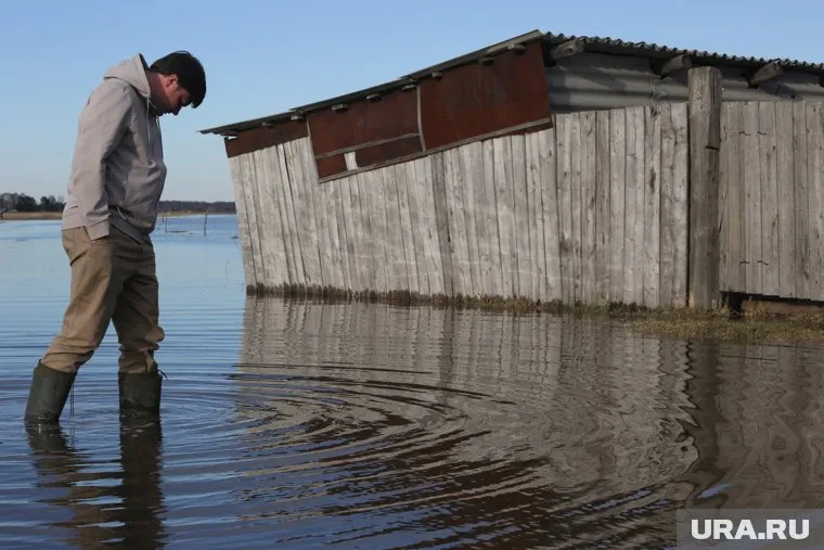 Уровень воды в реке Ишим на территории Абатского района превысил 980 см