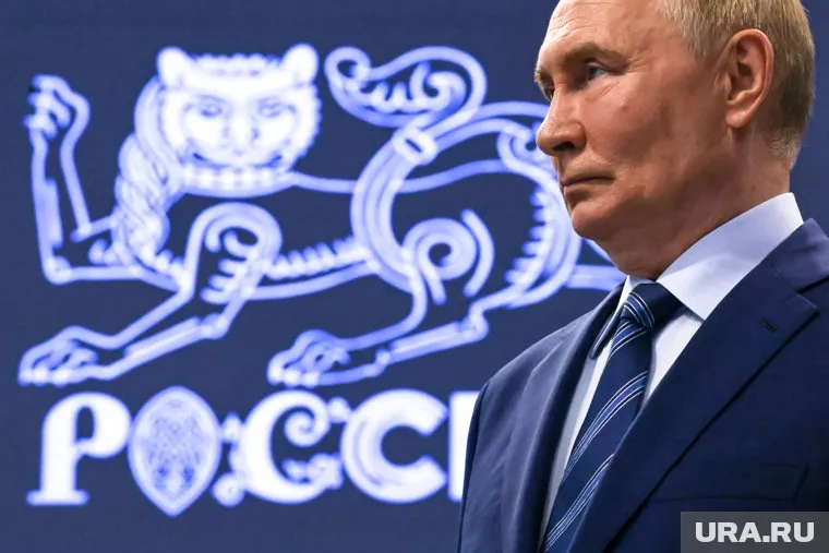 Владимир Путин проводит переговоры с главой Палестины