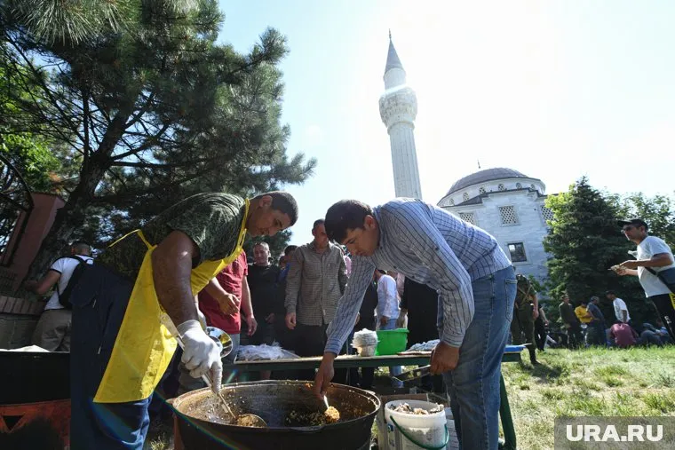 В 2024 году Курбан-Байрам проходит с 16 по 20 июня