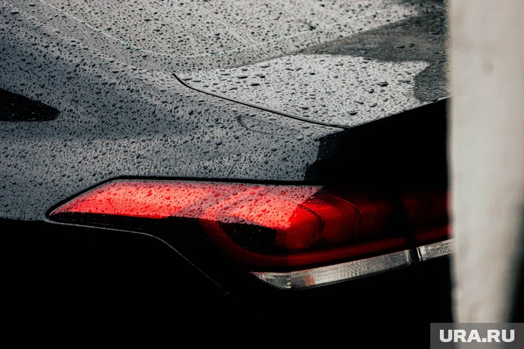 Лучшими россияне выбрали машины Lada Iskra и Tank 400