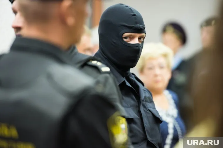 Охранник уверяет, что стал жертвой нападения